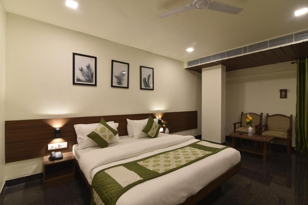 Hotel Clove Bijapur  Ngoại thất bức ảnh