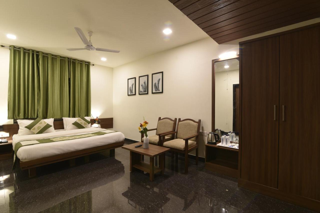 Hotel Clove Bijapur  Ngoại thất bức ảnh